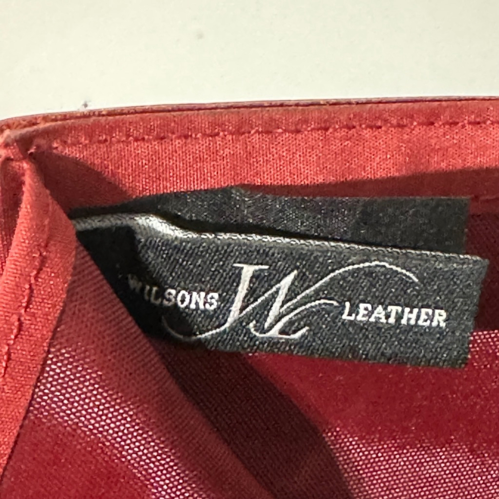 Wilson’s Trifold Red Leather Wallet - Picture 4 of 4